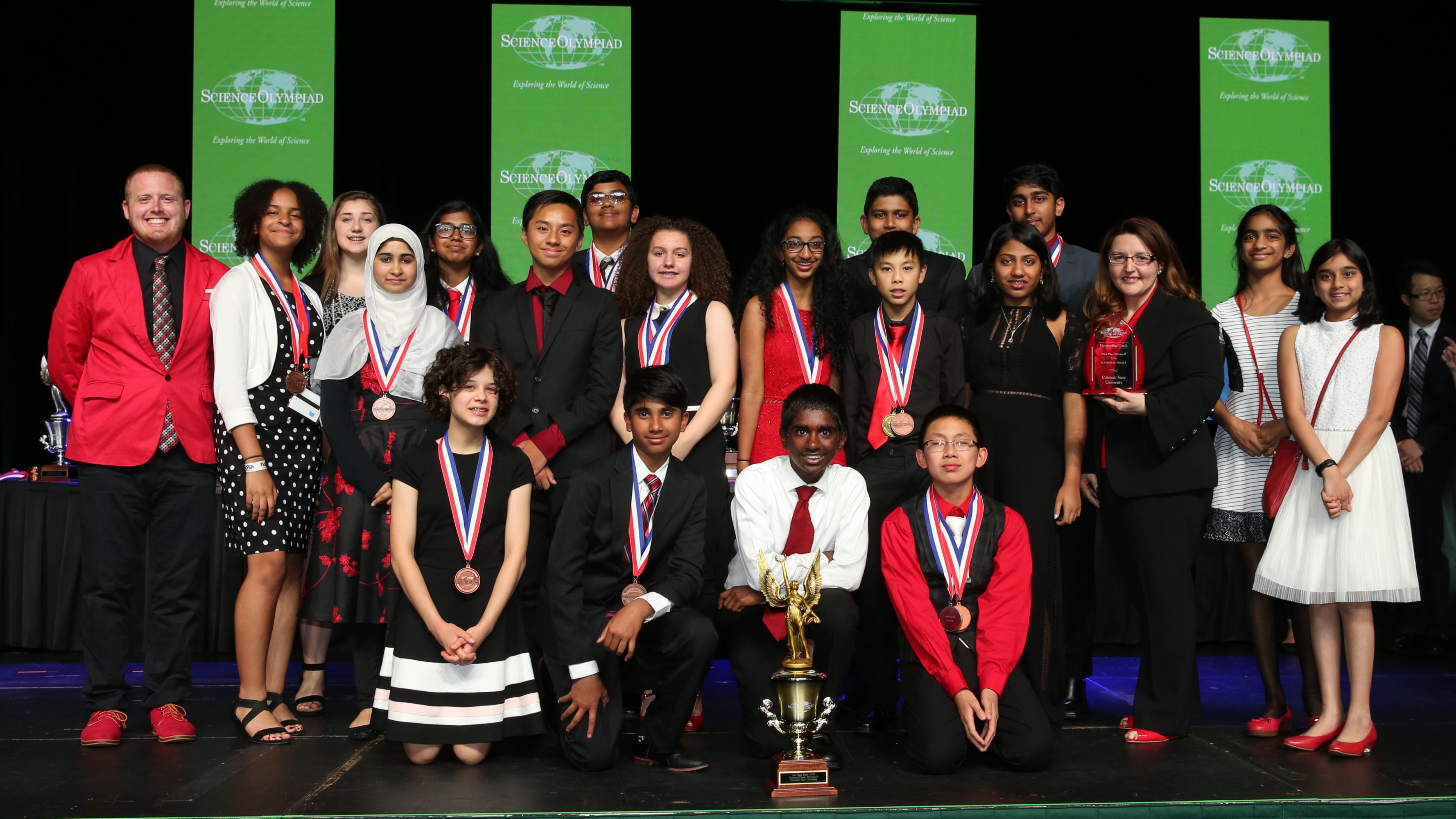 Piedmont IB Middle School Celebrates a 6th Place Win at the 2018 National Tournament!